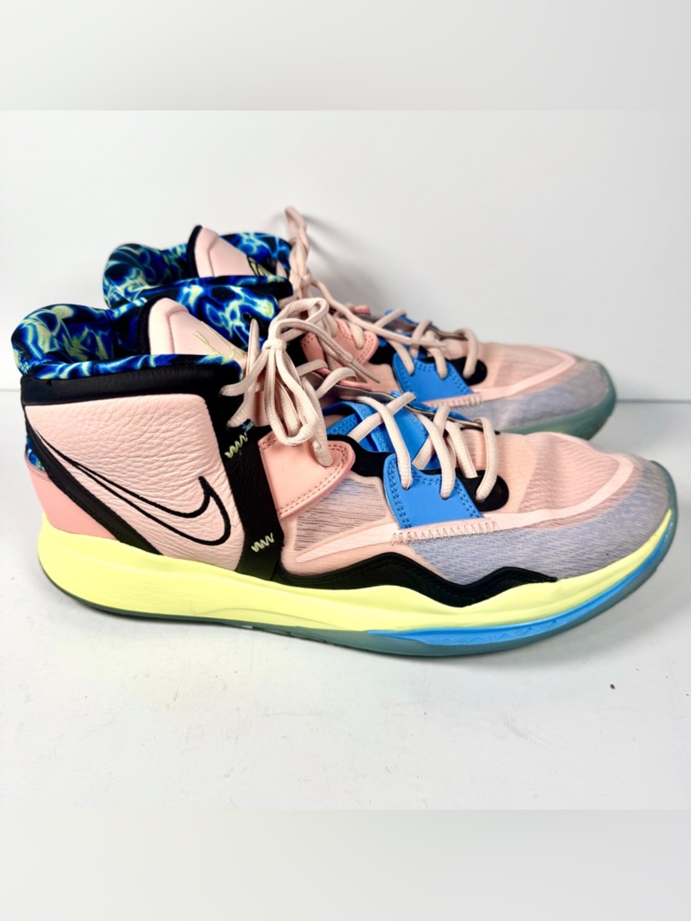 Nike Kyrie Infinity Valentine's Day DH5385 900 Sz 12 Men Pink Blue Sneakers Shoe